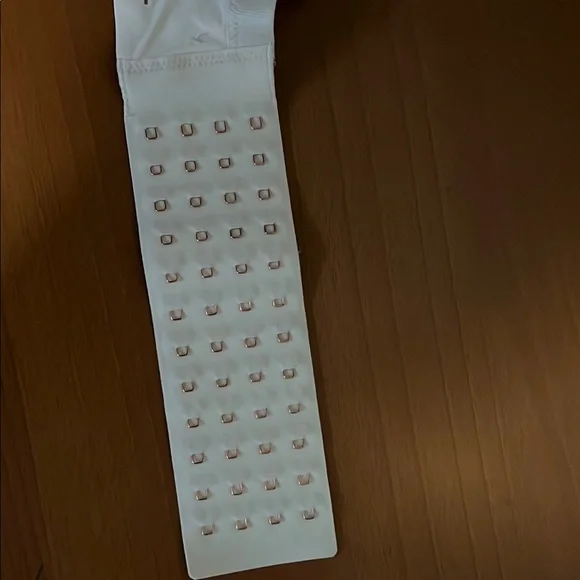 SHEFIT Cream Bra Intimates Sleepwear - Picture 12 of 12